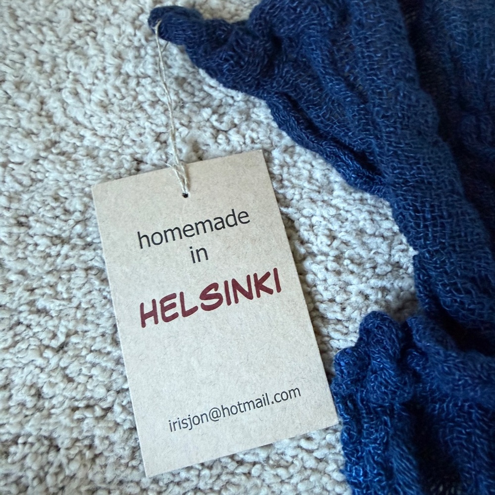 Handmade from Helsinki linen scarf - Picture 2 of 7